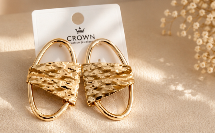 Geometric Oval Hoop Earring