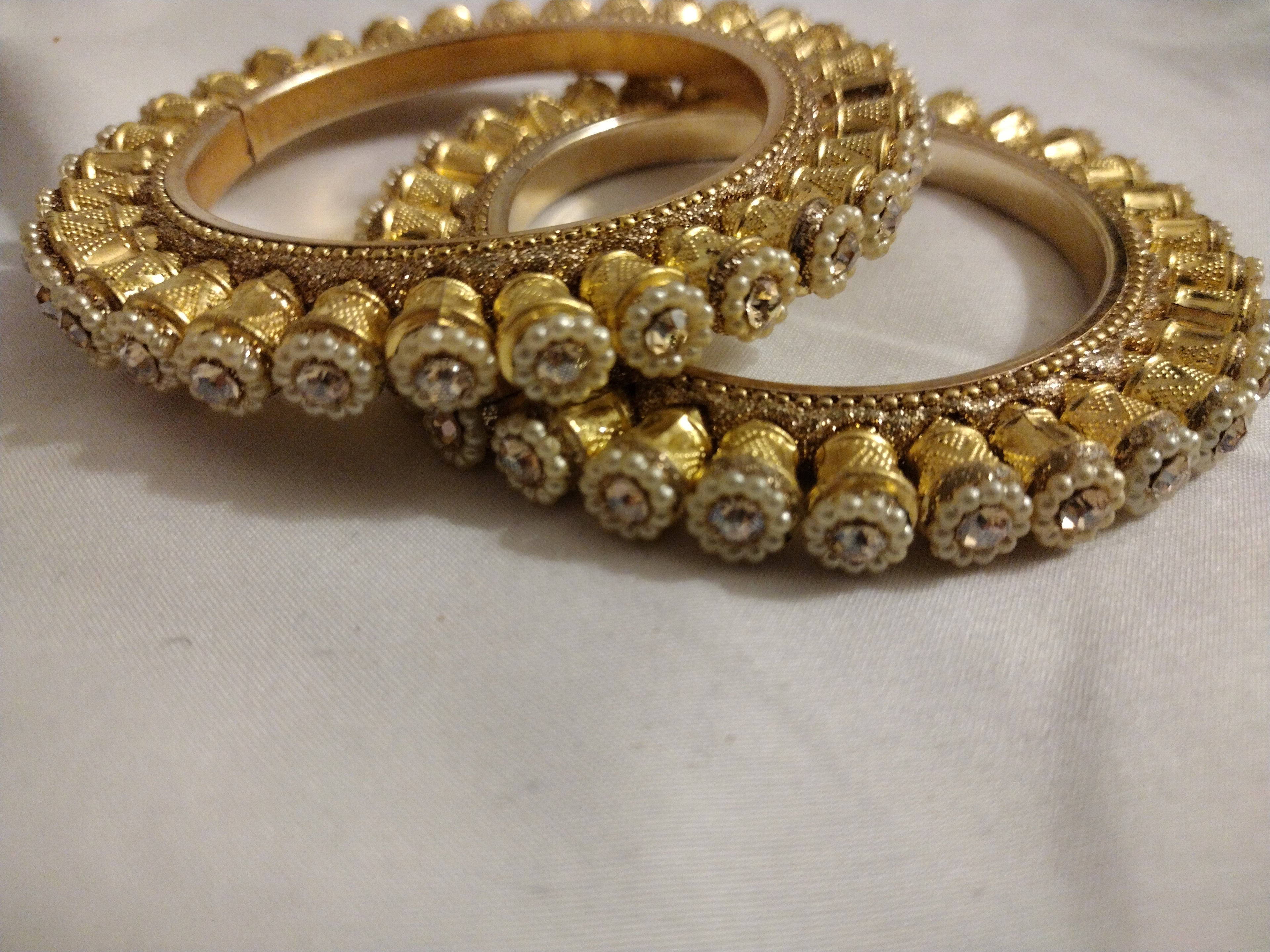 Circle of love bangle