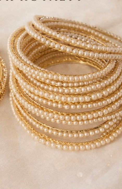 Matte Pearl Bangle